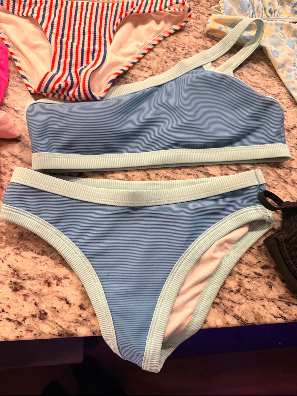 19pc NEW Bikini Bundle - Picture 6 of 12
